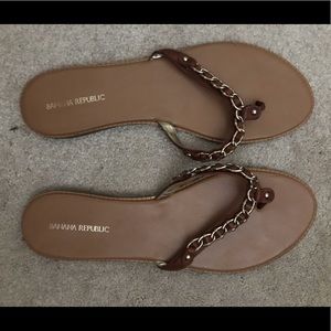 Banana Republic Slides size 11